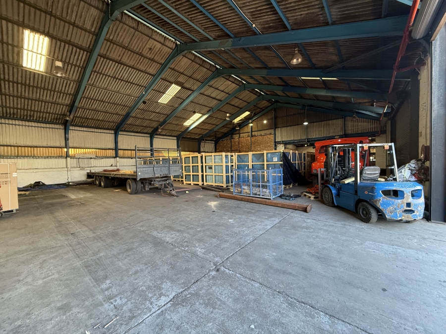 To Let commercial Property for Rent in Triangle Farm Western Cape